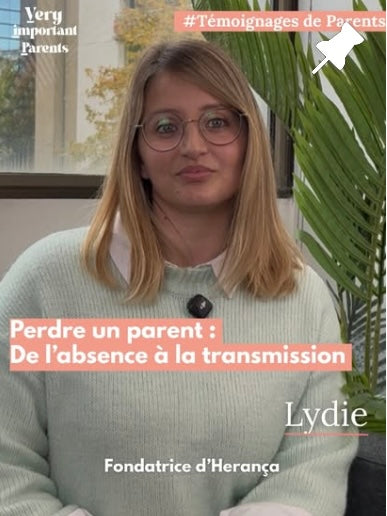 Charger la vidéo : nterview de Lydie, fondatrice de Herança, qui explique le manuscrit familial et sa mission : aider les parents à transmettre leurs mots, leurs valeurs et leur héritage émotionnel à leurs enfants.